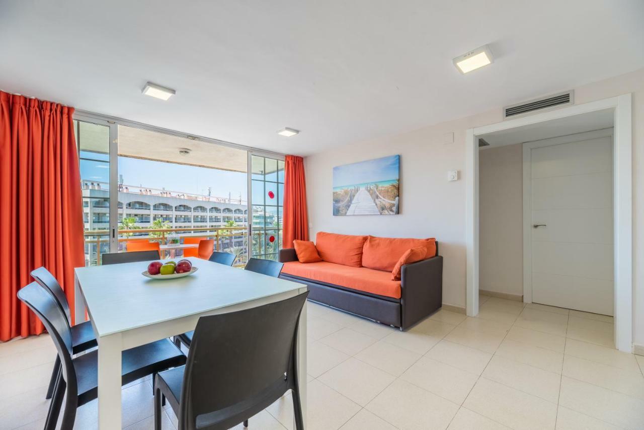 Rentalmar Navarra Family Suites Salou Eksteriør billede