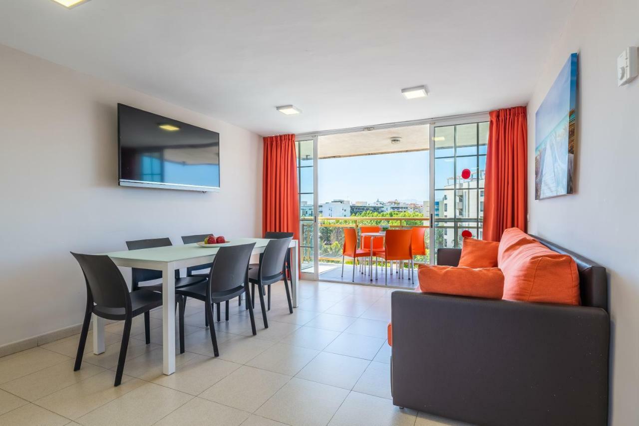 Rentalmar Navarra Family Suites Salou Eksteriør billede